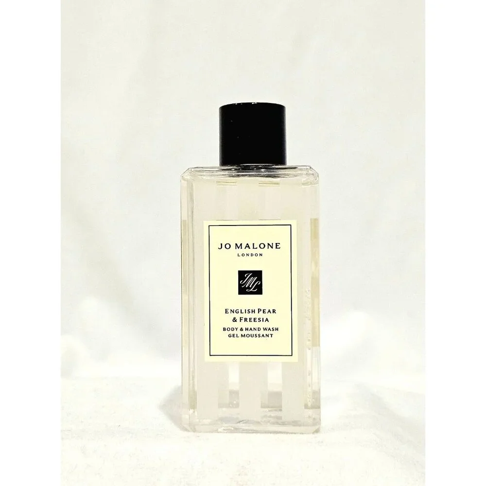 New Jo Malone London English Pear & Freesia Body & Hand Wash.